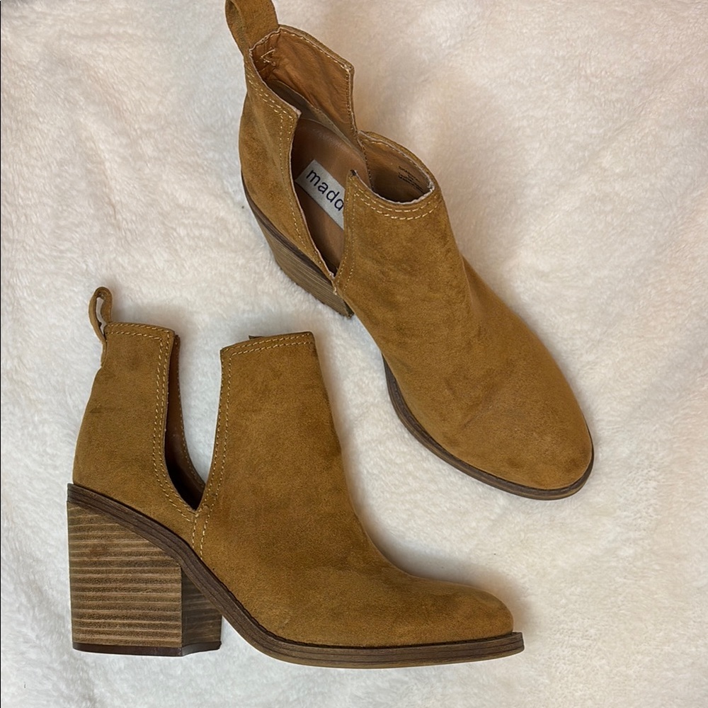 Madden Girl Tan Ankle Boots with Stacked Heel